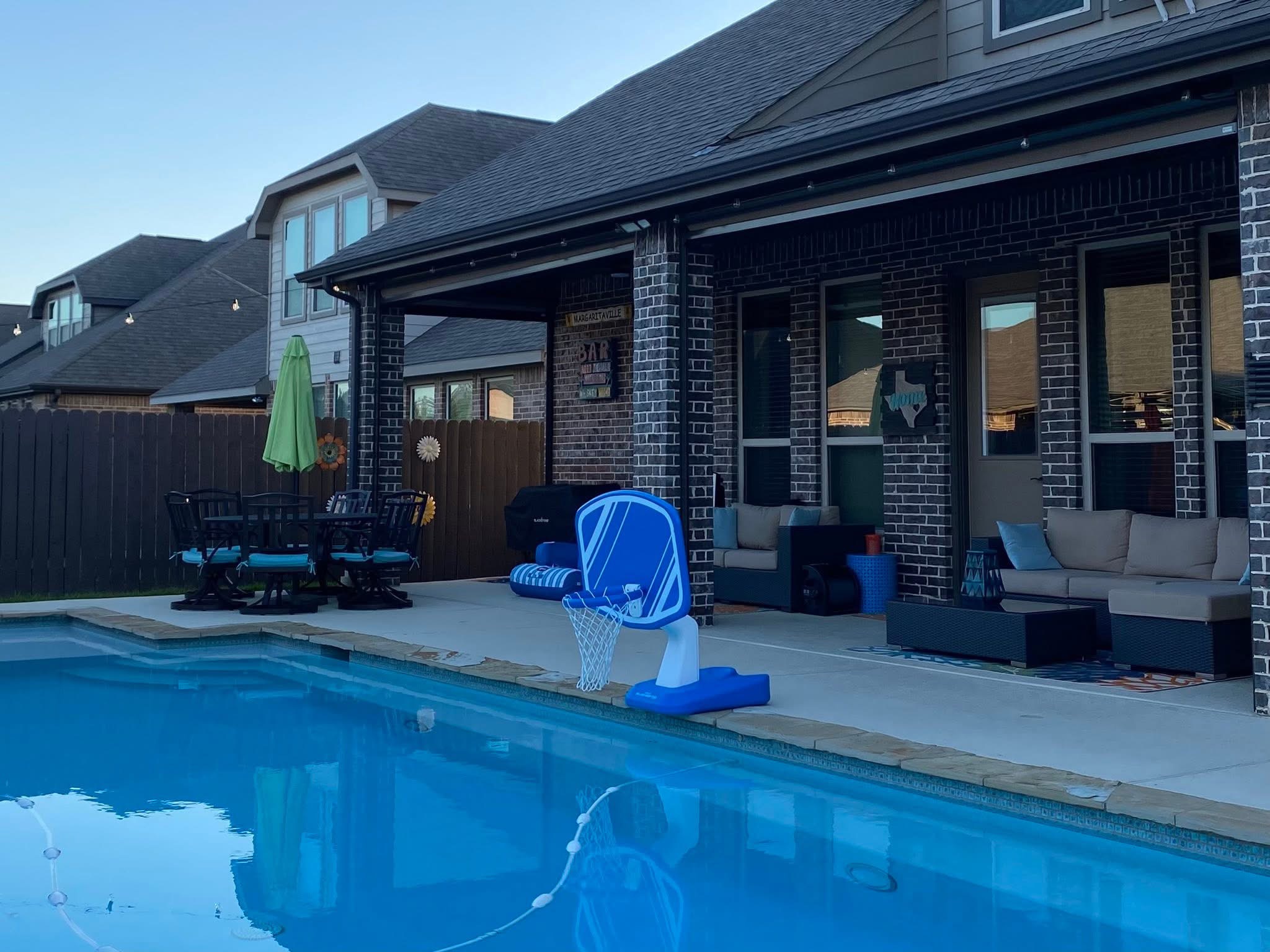 Outdoor Motorized Patio Shades