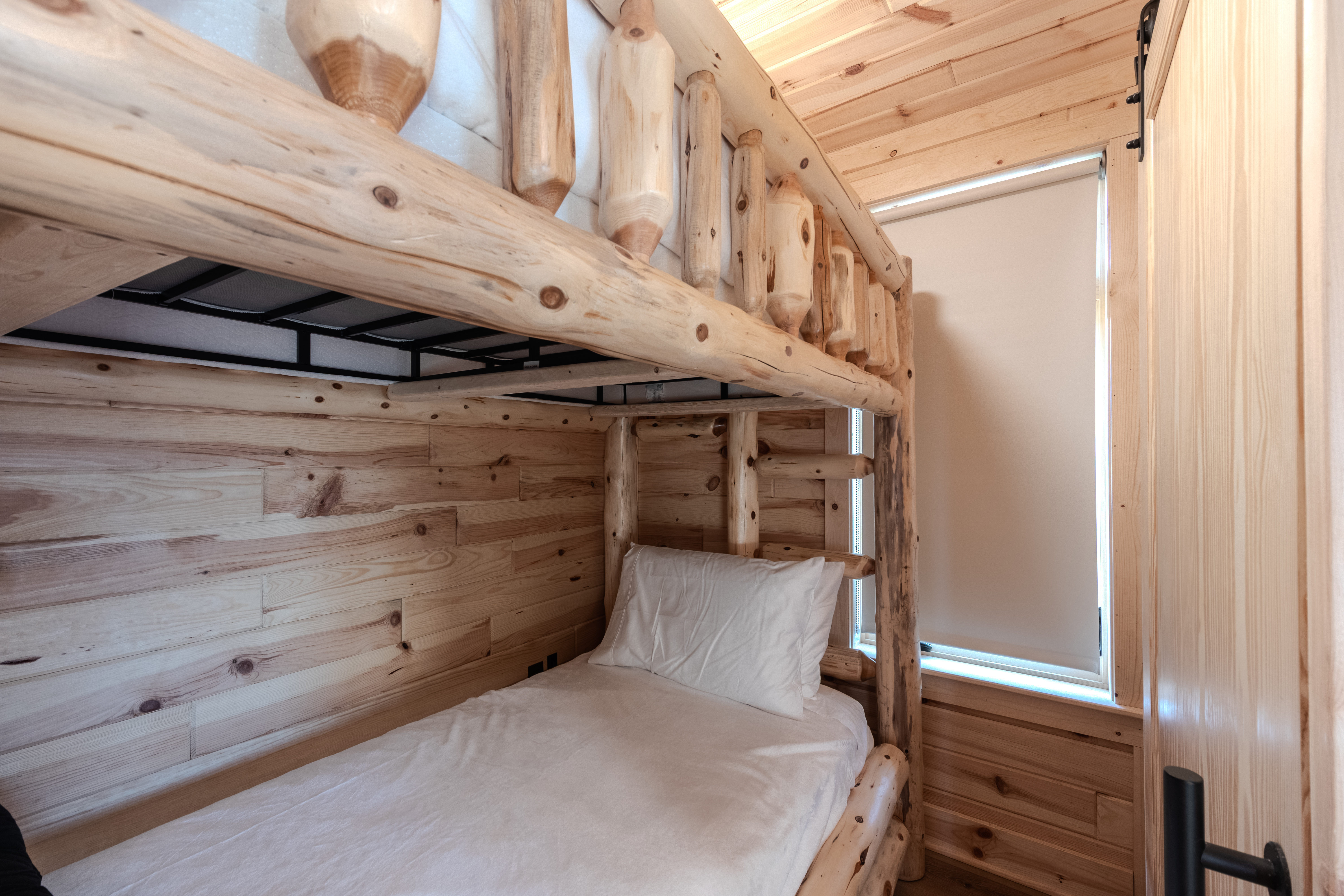 CLOSED  — Room Darkening Roller Shade