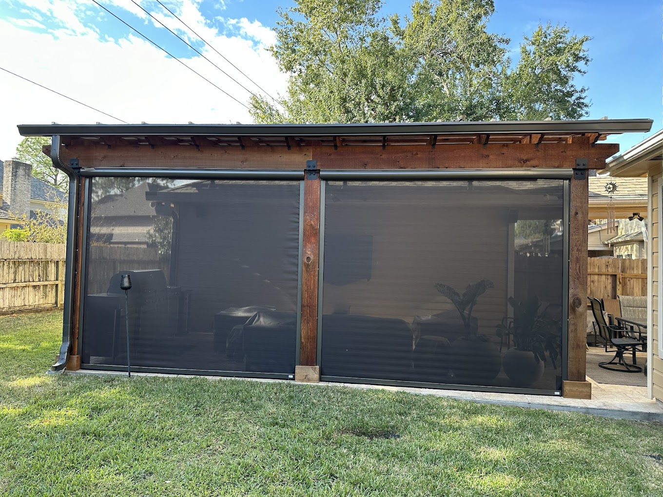 Universal Screen Patio Screen in the Down Position